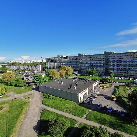 Apartament Falowiec Apartment *